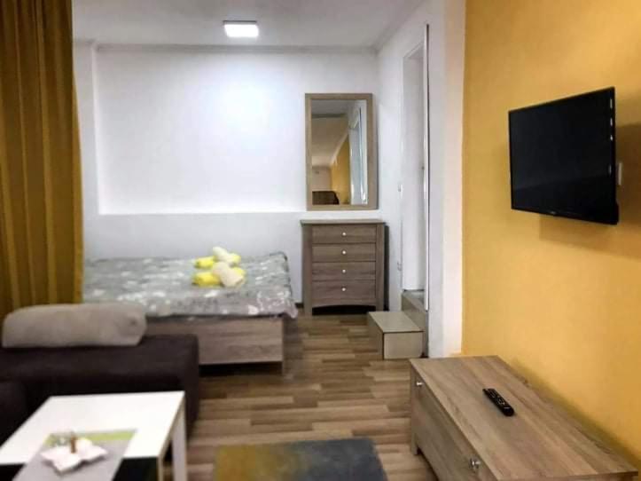 Apartment - Nane 2 - Krushevo Kruševo Buitenkant foto